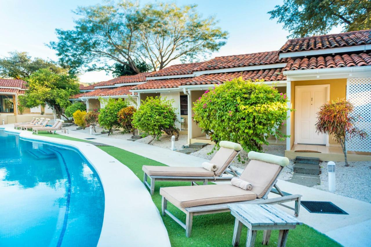 Seis Playas Hotel Tamarindo Eksteriør bilde