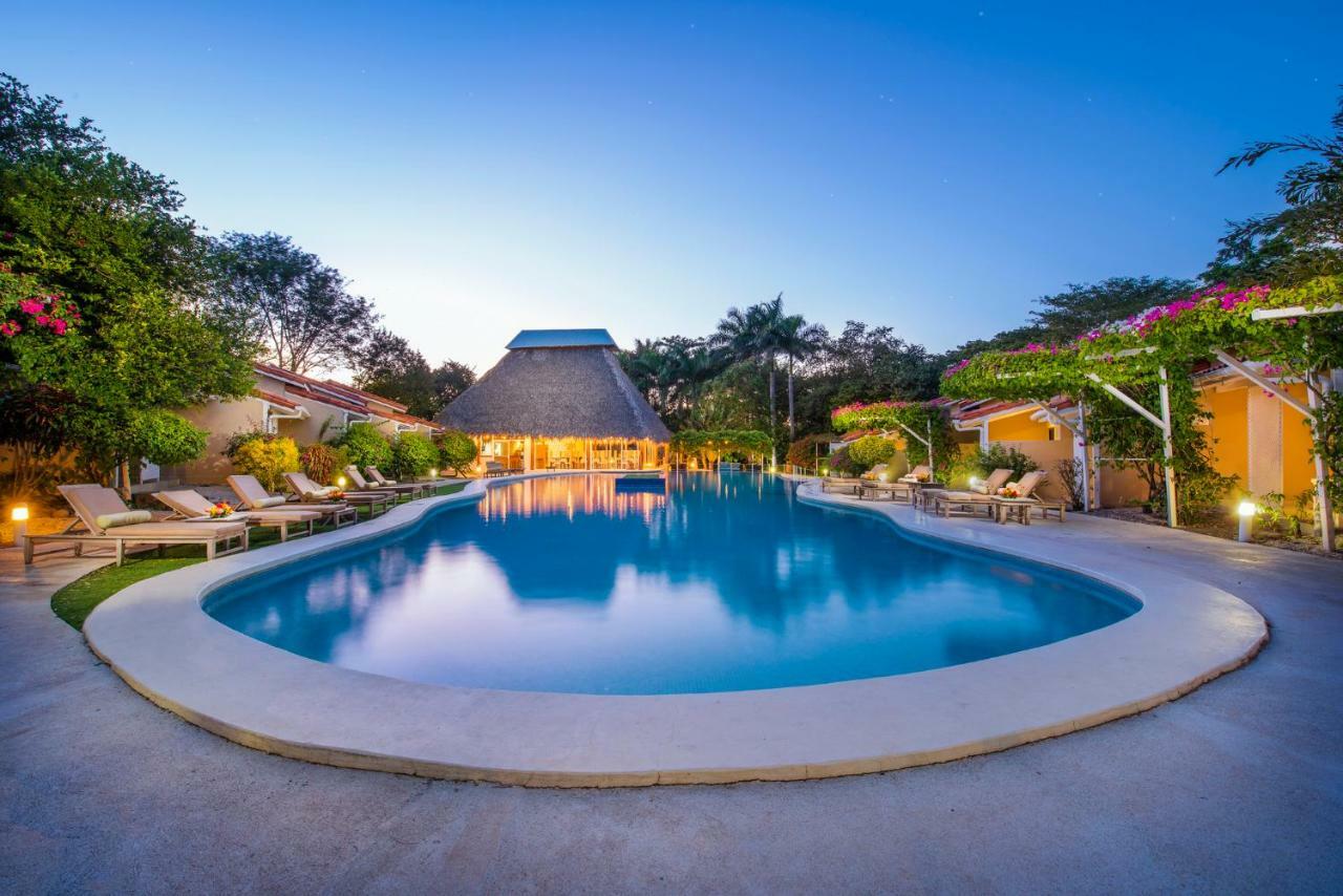 Seis Playas Hotel Tamarindo Eksteriør bilde